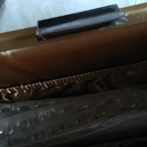 Ladies Clutch Purse - Picture 6 of 13